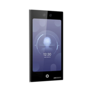 Terminal Facial WiFi con pantalla de 7" / Stand Alone / Protección IP65 / 10,000 rostros y 50,000 tarjetas / Soporta mód